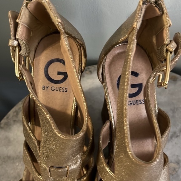 GUESS gold Sandals cork wedges size 7.5 - Picture 6 of 6